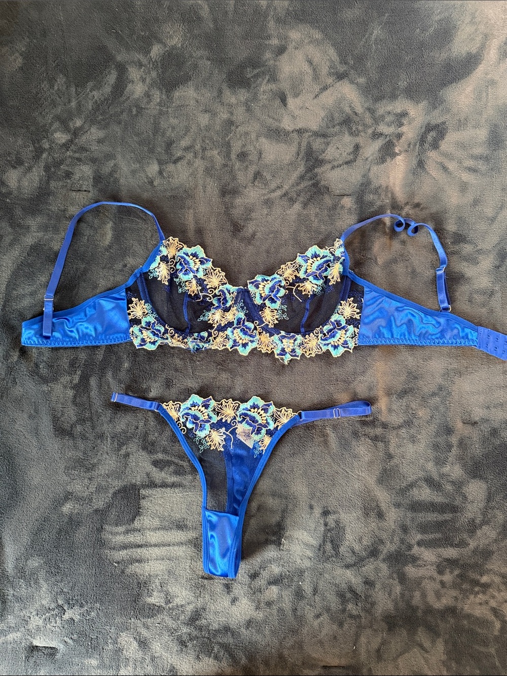 Blue Floral Embroidered Lingerie Set - Bra & Thong